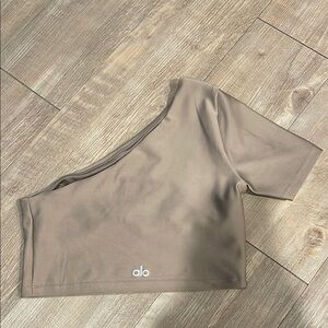 ALO Yoga One-Shoulder Crop Top in Taupe
